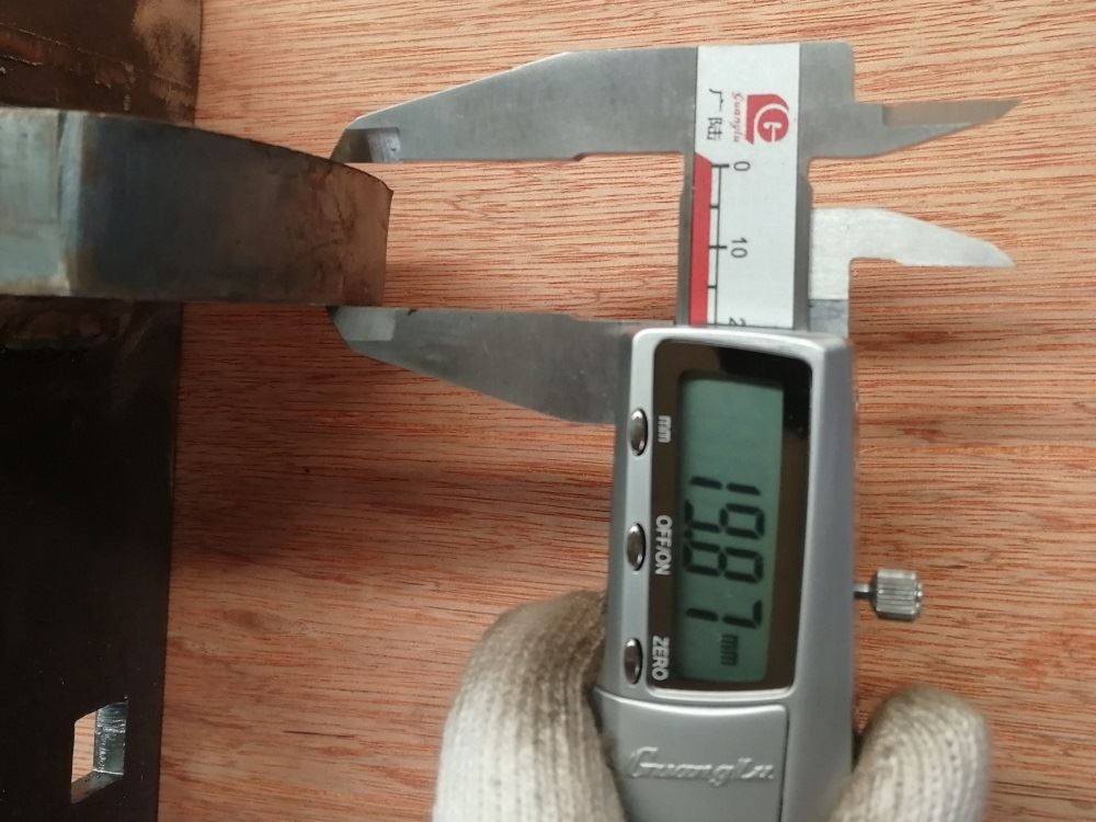 Corner Bracket Male Tab Thickness.jpg